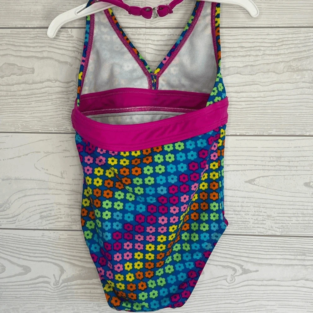 Girl’s Speedo one piece halter swimsuit Size 4